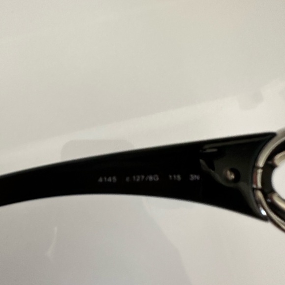 CHANEL SUNGLASSES FRAMELESS CC LOGO 1425 BLACK GRADIENT WITH SILVER ACCENT CC - Picture 7 of 16